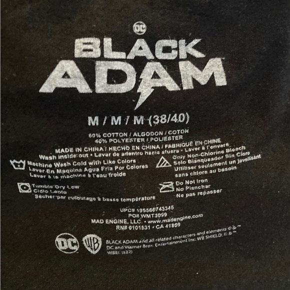 WB BLACK ADAM MAD ENGINE MENS MEDIUM TSHIRT NWT - Picture 6 of 6